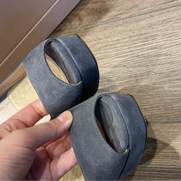 Miu Miu nebbia gray suede high heels open toe 36.5 - Picture 3 of 12